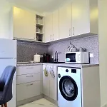 Modern In Shartrez, Shkorpilovsti Шкорпиловци