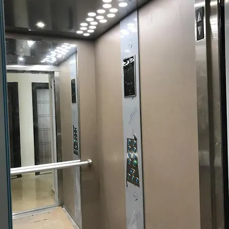 Modern In Shartrez, Shkorpilovsti * شكوربيلوفتسي